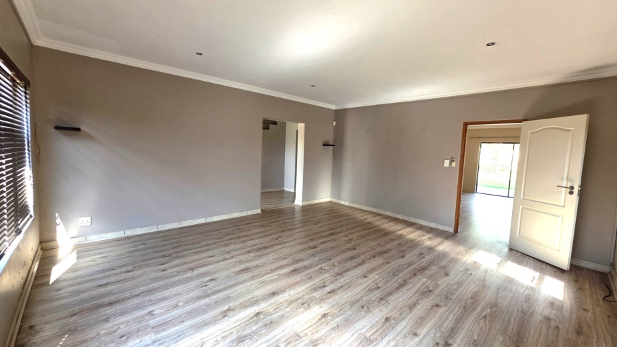 3 Bedroom Property for Sale in Xanadu Eco Park North West